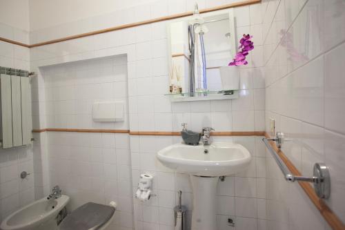 Magenta Luxury Purificazione, Rome (photo 5)