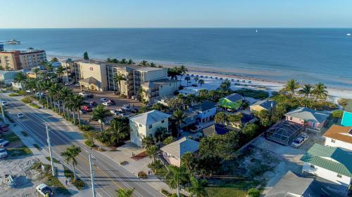 Honeymoon Bungalow - Roelens Vacations - image 4
