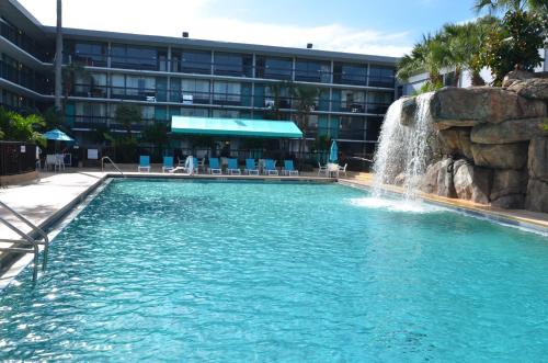 Opal Hotel and Suites - Adults Only