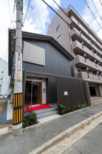 그랜드 베이스 히로시마 히카리마치 - 출입구