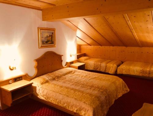 Economy Quadruple Room