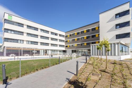 入口, Residencia Universitaria Resa Campus Málaga (Residencia Universitaria Resa Campus Malaga) in 塔樓港