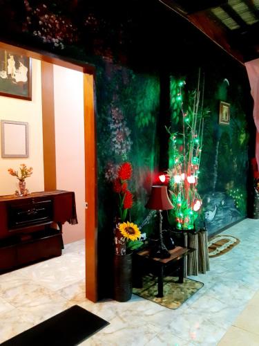 Toni Arts Villa Room Type - Family Room with Private Bathroom Toni Arts Villa Room Type - Family Room with Private Bathroom