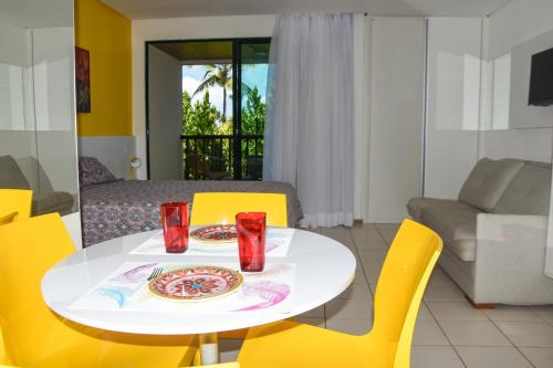 시설, Muro Alto Marulhos in 포르투 데 가리냐스