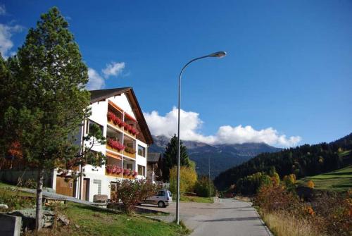  Tgesa Marlotscha, Unterkunft in Savognin