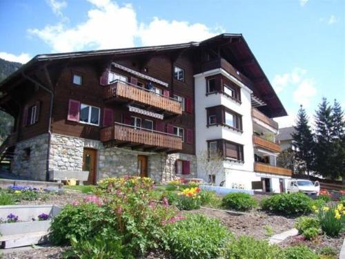 Chalet Rezia - Apartment - Savognin