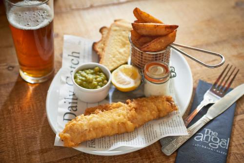 The Angel Inn Hotel - image 10