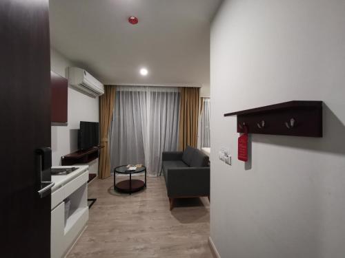 Living near Naiyang Beach and Sirinat National Park Living near Naiyang Beach and Sirinat National Park