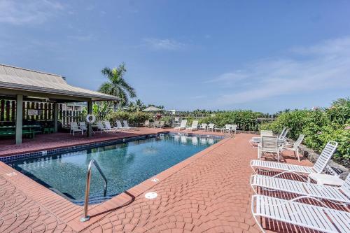 Kahaluu Bay Villas #305 - main image