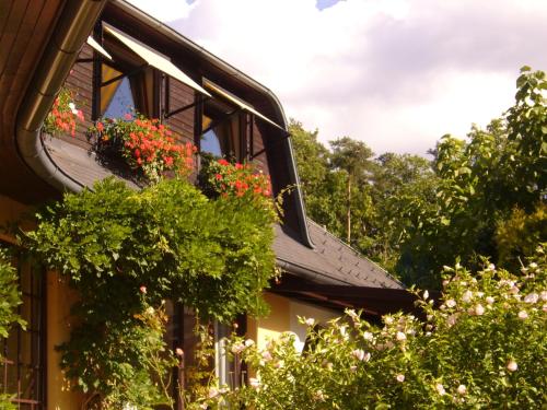 Hotel Restaurant - Häuserl im Wald Graz - image 6