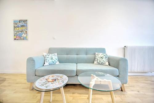 Cannes Heart of town Cozy bright warm & sunny studio by Olam Properties