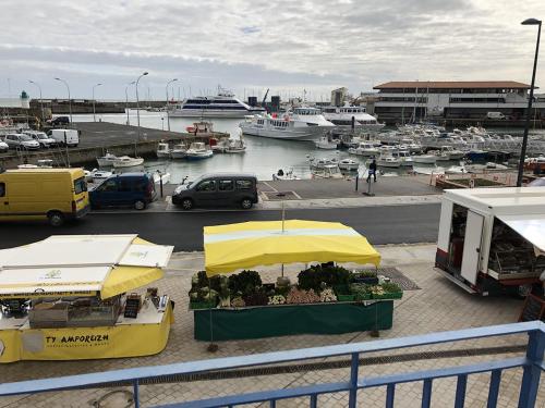 Escale avec vue mer sur les quais de l’Ile d’Yeu