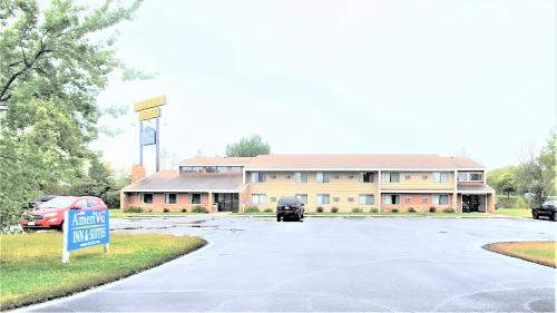 AmeriVu Inn & Suites-Avon