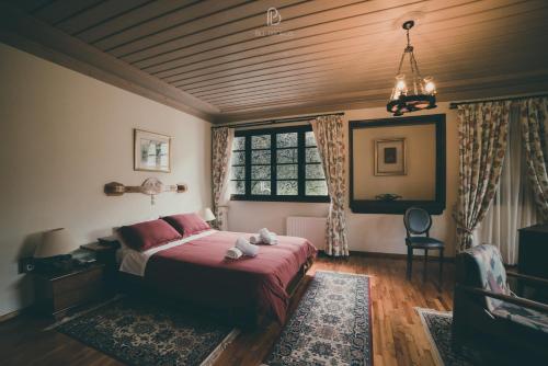 Junior Suite with Mountain View