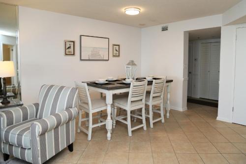Phoenix VII-503 Condo - image 7