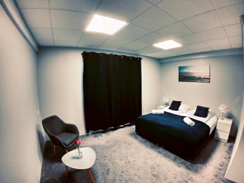 Hotel Tjarna Keflavik Airport