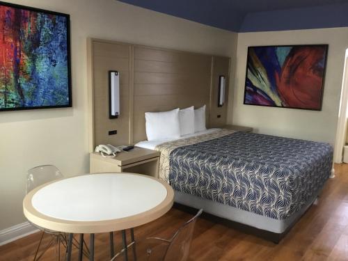 Palace Inn Harwin – Houston, TX