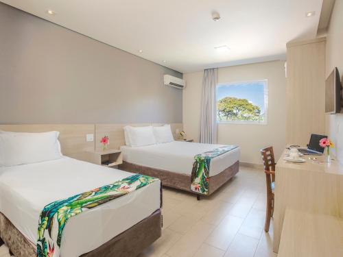 231896248 Valinhos Plaza Hotel
