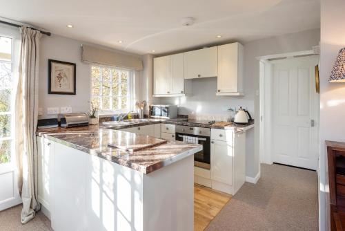 Tucking Mill View- Self Catering