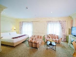 Kingston Suites Bangkok Sukhumvit 15 by Kingston Hotels, Бангкок (фото 8)