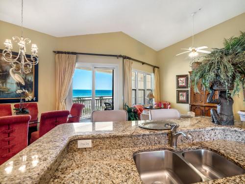 305W ~ Enjoy your beach Getaway in this beautiful 2BR/2BA condo! - image 8