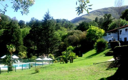 Kert, Las Ardillas Cabanas y Suites in La Falda