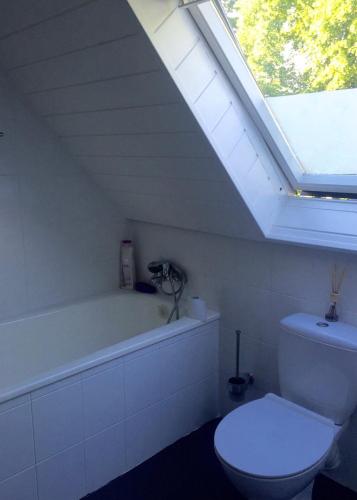 Sweet Home Room Type - Double Room with Shared Bathroom Sweet Home Room Type - Double Room with Shared Bathroom