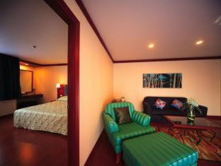 Baiyoke Suite Hotel, Bangkok (photo 6)