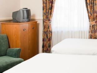 Berjaya Eden Park London Hotel, Лондон (фото 7)