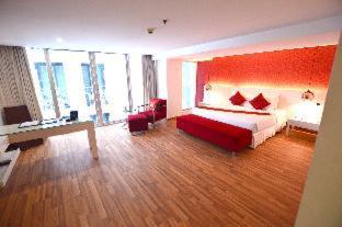 I Residence Hotel Silom, Bangkok (photo 9)