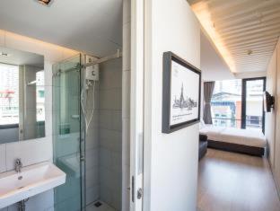 Sleep Box Hotel Sukhumvit 22, Bangkok (photo 8)