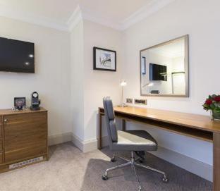 Amba Hotel Marble Arch - image 10