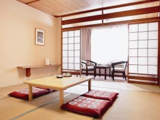 Manza Prince Hotel - Tsumagoi