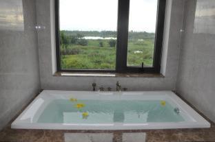 The Quin Riverside Villa, Hoi An (zdjęcie 7)