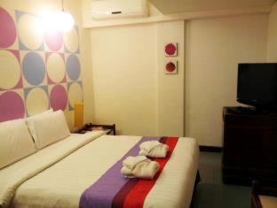 Sawasdee Sukhumvit Inn, Бангкок (фото 9)