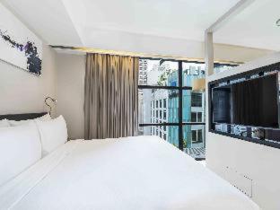 Отель Maitria Sukhumvit 18 Бангкок - Коллекция Chatrium, Бангкок (фото 9)