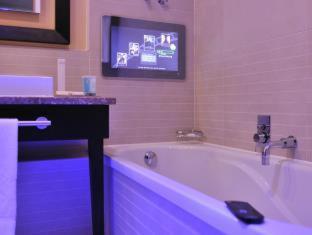 Pestana Chelsea Bridge Hotel & SPA in Chelsea