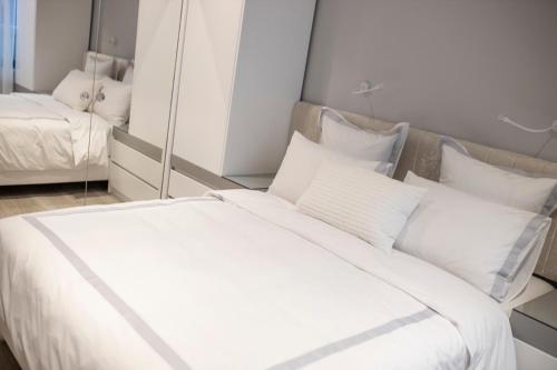 Pupin Palace Apartments - image 3
