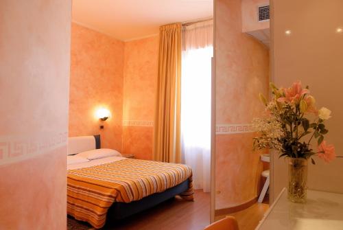 1 twin bed