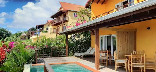 Kaye Mango, Soufriere (foto 7)