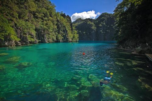 Two Seasons Coron Island Resort