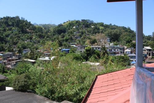 Balcony/terrace, Kandy City Village in Kandy