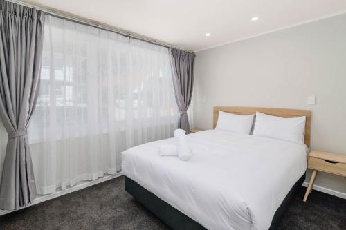 Two-Bedroom Apartment image 3