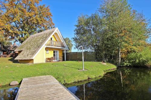 Ferienhaus direkt am Krakower See - SEE 10310