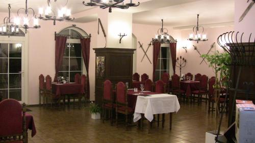 Valdštejn - image 10