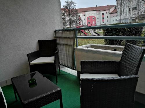 Terraza/balcón, Ferienwohnung Dado in Eisenstadt