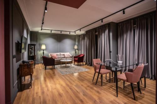 Mondial Hotel - main image