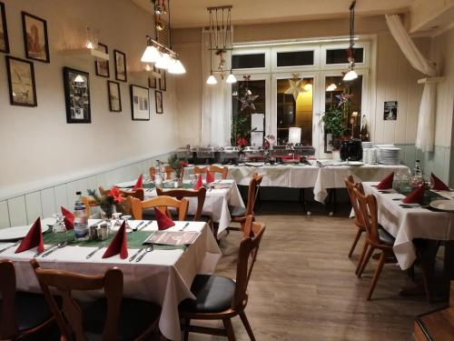 A Hotel Com Hotel Deutsches Haus Hotel Malchow Germany