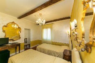 Hotel Pantalon, Venice (photo 3)
