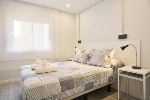Stay U-nique Apartments Llobregat - image 3